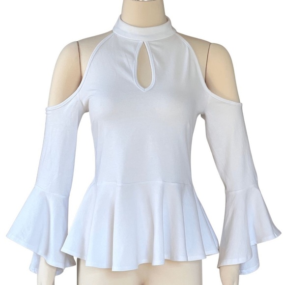 NWOT Boston Proper Women's Cold Shoulder Keyhole Peplum White Top Size Small - Picture 1 of 8